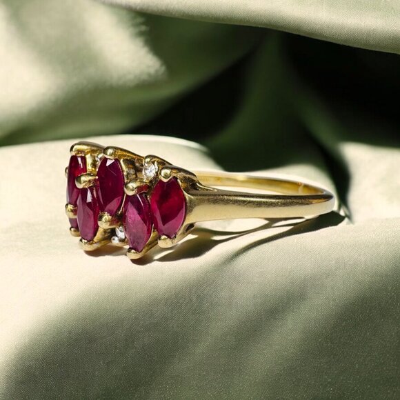 VINTAGE -10K Gold -Natural Ruby & Diamond Ring -Size 10- 2CT- Cluster Ring -3.2g - Picture 11 of 16